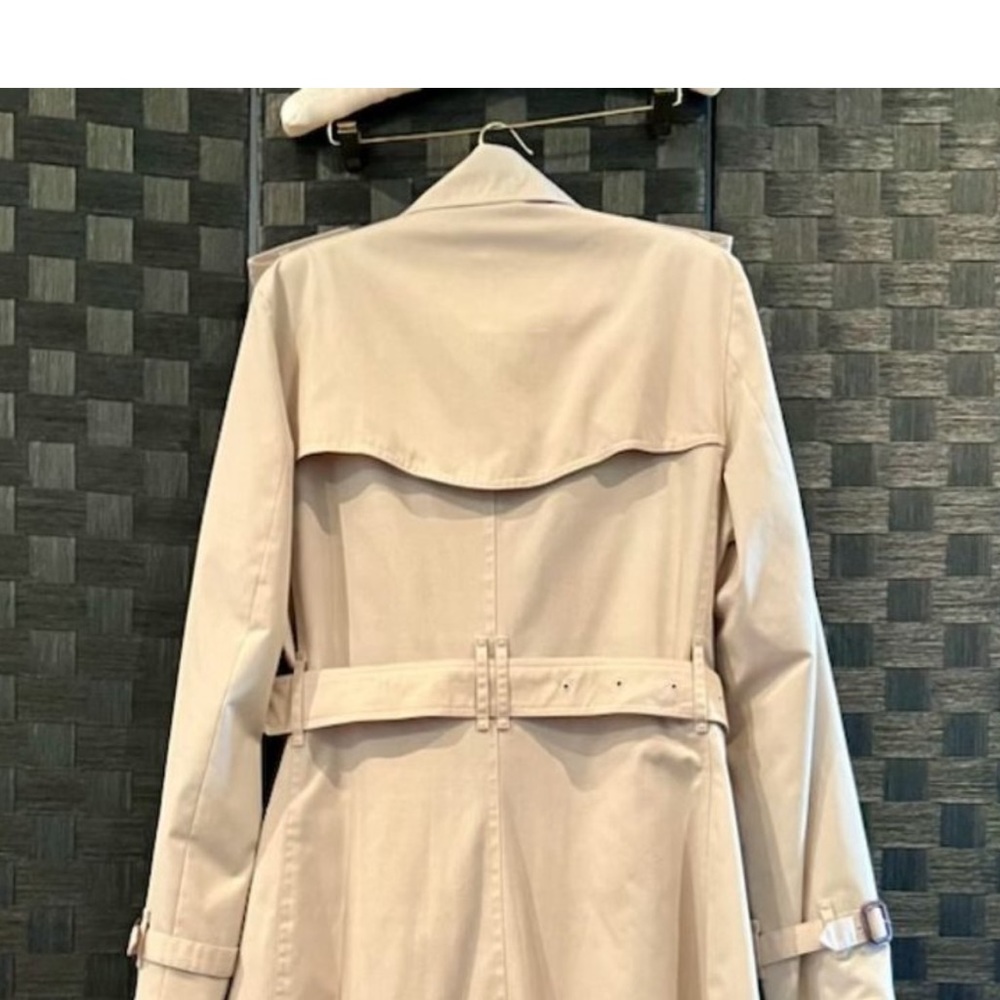 Burberry ivybridge fo7/cut 1428 2r women tan,trench coat,belted size USA 2R